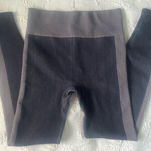 The Upside RIBBED 25IN MIDI PANT Blue Purple Grey Small